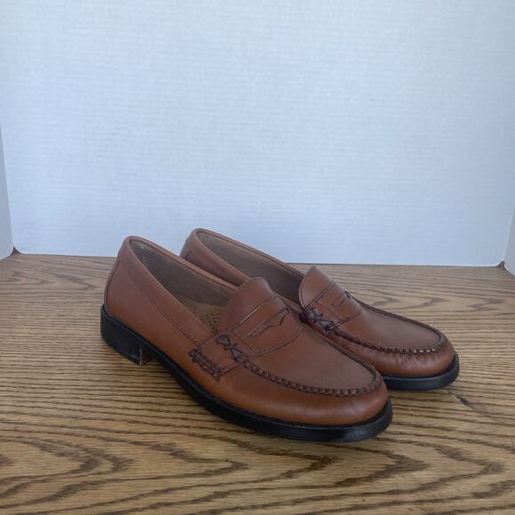 Weejuns Bass Brown Leather Slip on Loafers size 6.5 New without box floor sample - Picture 1 of 9